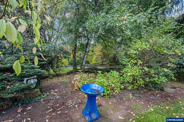 1143 Cayuse Cir SE, Salem, OR 97306