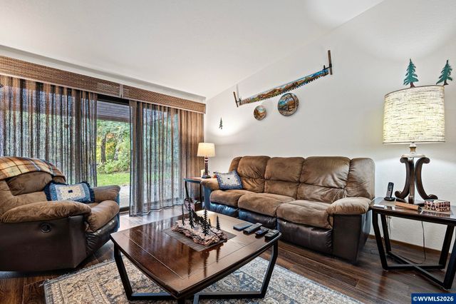 1143 Cayuse Cir SE, Salem, OR 97306