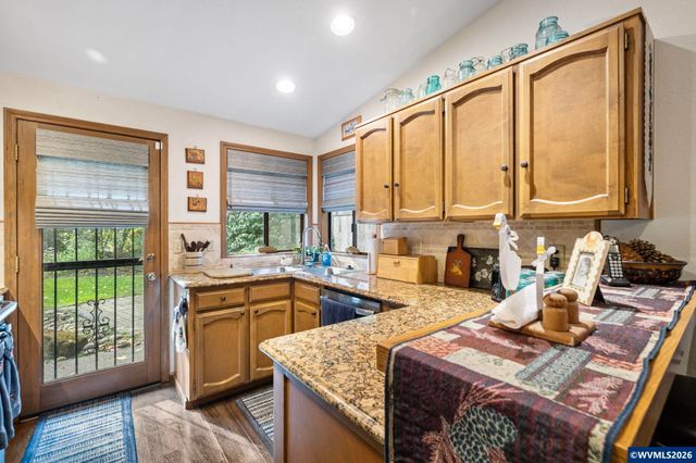 1143 Cayuse Cir SE, Salem, OR 97306