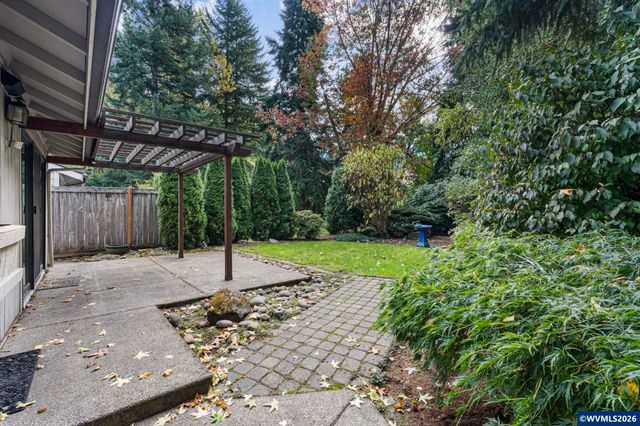 1143 Cayuse Cir SE, Salem, OR 97306
