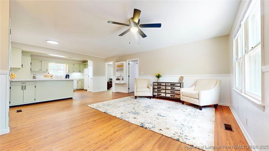 2105 W Broad Street, Elizabethtown, NC 28337 — photo 11