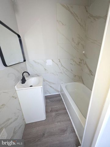 1107 MUHLENBERG ST, Reading, PA 19602