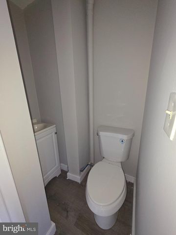 1107 MUHLENBERG ST, Reading, PA 19602