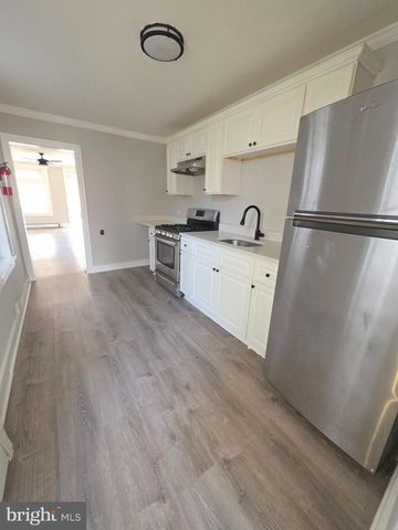 1107 MUHLENBERG ST, Reading, PA 19602