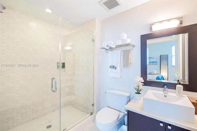5300 NW 87th Avenue 612, Doral, FL 33178