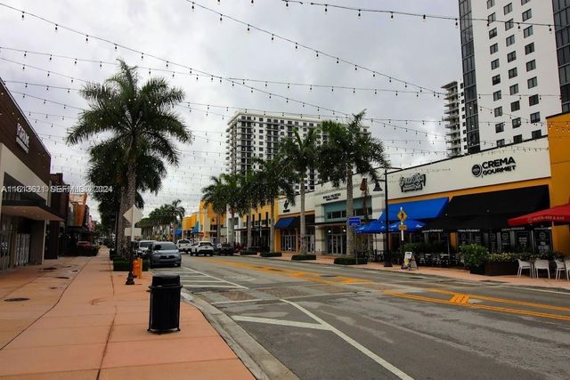 5300 NW 87th Avenue 612, Doral, FL 33178