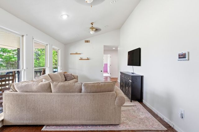 99 Copperhead Road, Blairsville, GA 30512