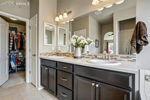 11394 Lobo Peak Drive, Peyton, CO 80831