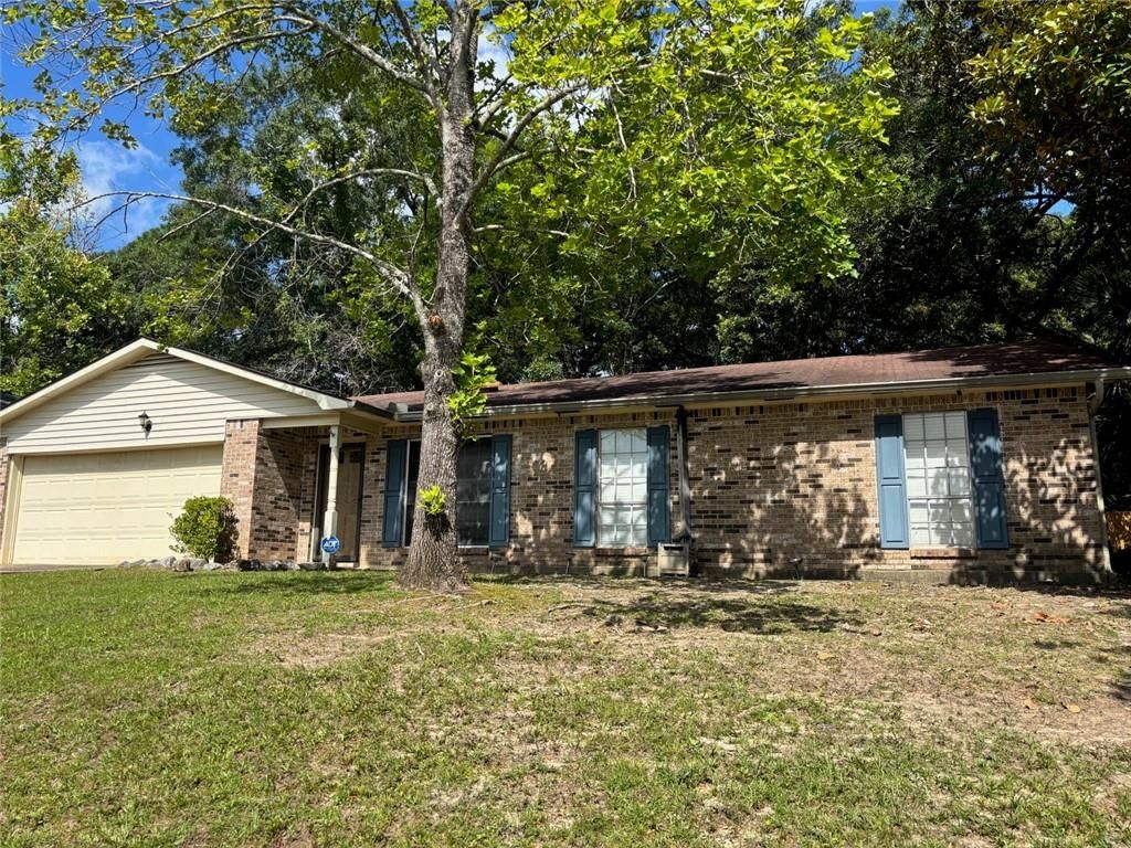 724 Brannan Drive E, Mobile, AL 36693 — exterior