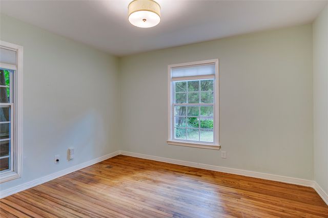 1806 Lakeland Drive, Dallas, TX 75218