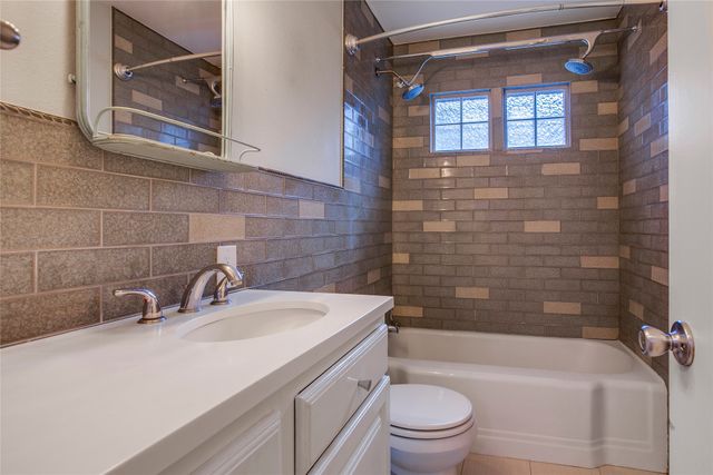 1806 Lakeland Drive, Dallas, TX 75218