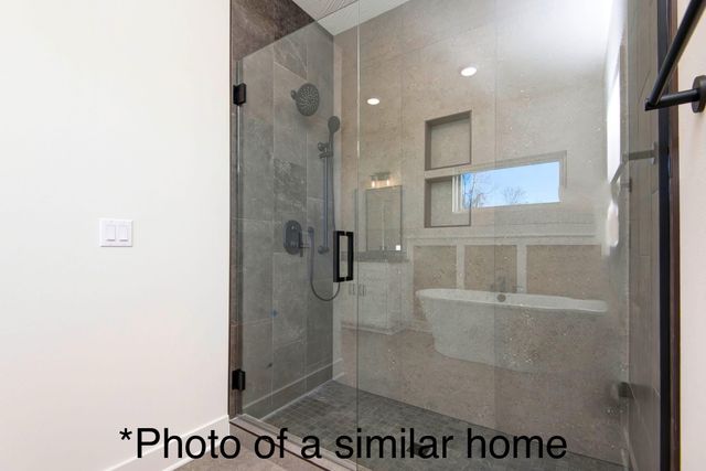 5786 S Brightwater Trail, Springfield, MO 65810