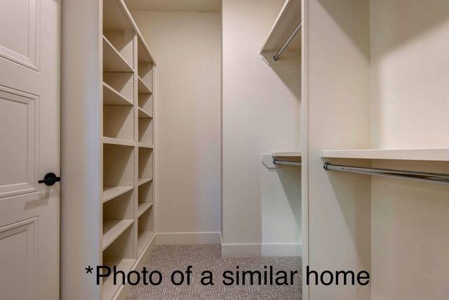 5786 S Brightwater Trail, Springfield, MO 65810