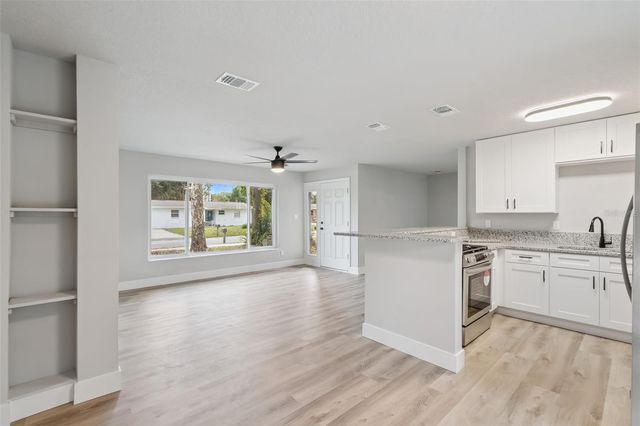 140 N. FAIRFAX, Winter Springs, FL 32708