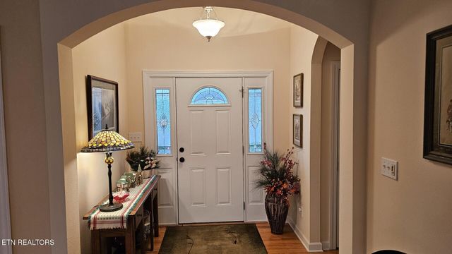 236 Ganega Tr, Vonore, TN 37885