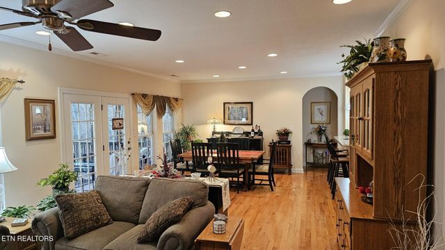 236 Ganega Tr, Vonore, TN 37885