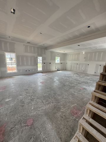 115 Bellshire, Clarksville, TN 37043