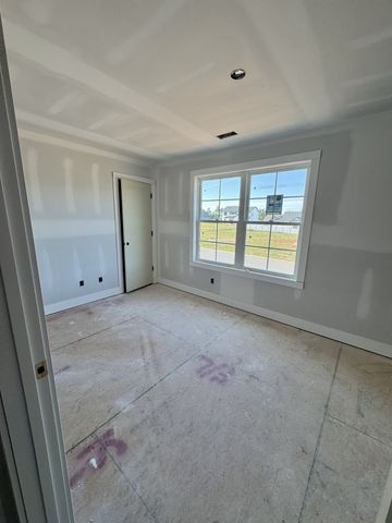115 Bellshire, Clarksville, TN 37043