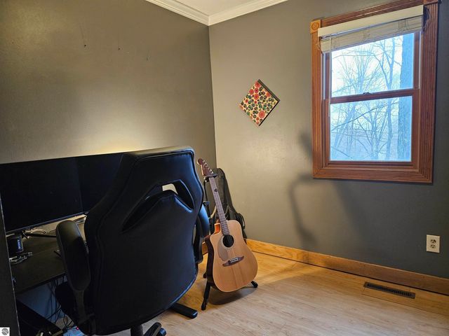 2475 E Potter Road, Traverse City, MI 49696