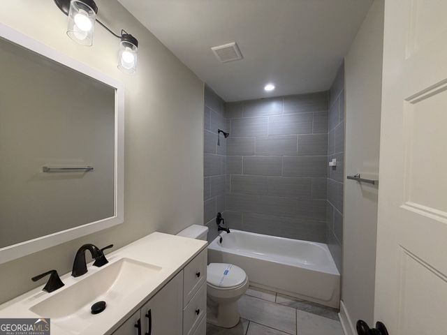 3826 S Ridge Drive, Lithia Springs, GA 30122
