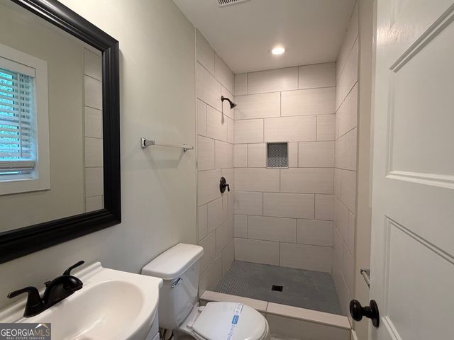 3826 S Ridge Drive, Lithia Springs, GA 30122