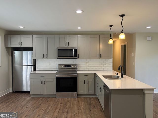 3826 S Ridge Drive, Lithia Springs, GA 30122