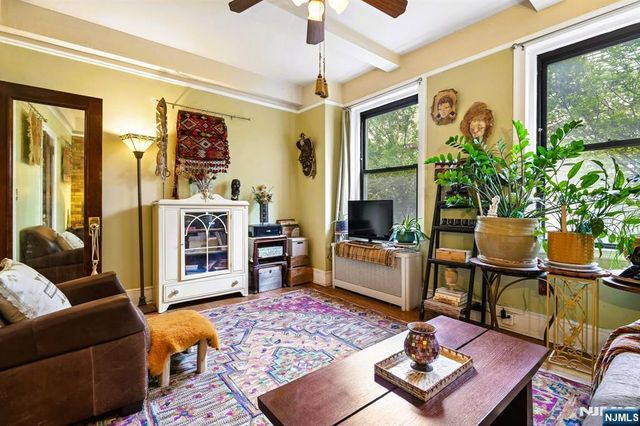 375 Mount Prospect 1AW, Newark, NJ 07104
