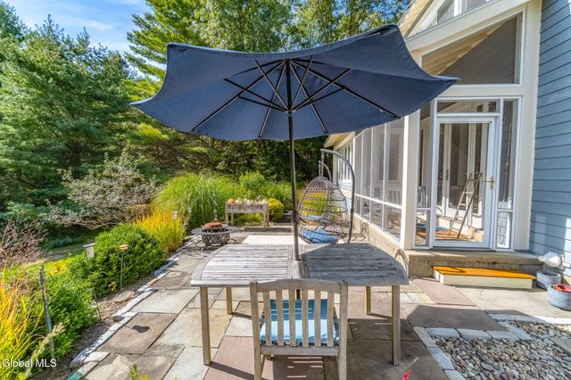 4 Lester Lane, Greenfield, NY 12850