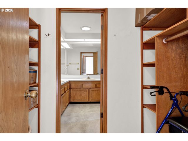 2356 N 22ND Ct, Florence, OR 97439