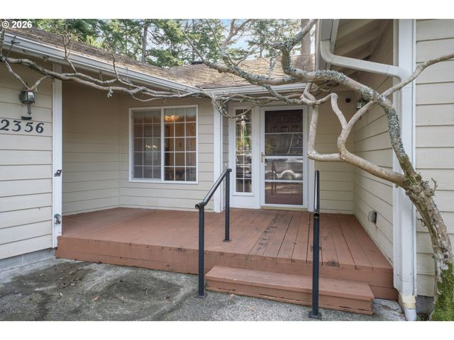 2356 N 22ND Ct, Florence, OR 97439