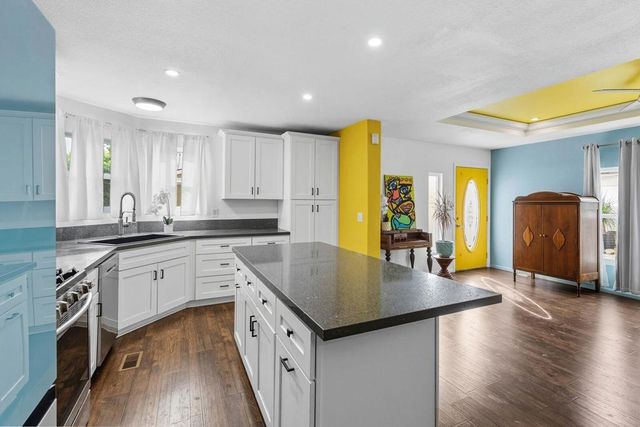 315 Kona Lane, Palm Springs, CA 92264