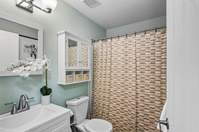 315 Kona Lane, Palm Springs, CA 92264