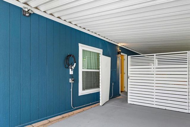 315 Kona Lane, Palm Springs, CA 92264