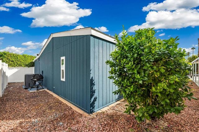 315 Kona Lane, Palm Springs, CA 92264