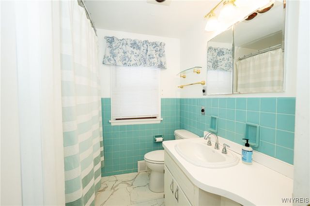 62 Parkside Avenue, Hamburg, NY 14075