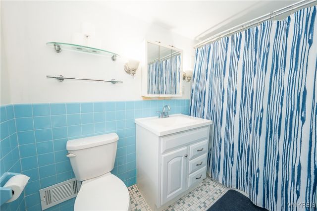 62 Parkside Avenue, Hamburg, NY 14075