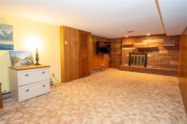 62 Parkside Avenue, Hamburg, NY 14075