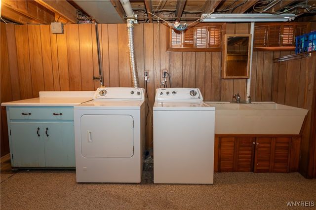 62 Parkside Avenue, Hamburg, NY 14075