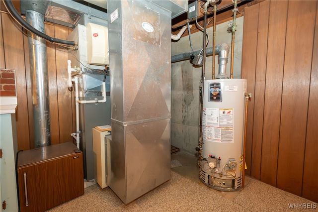 62 Parkside Avenue, Hamburg, NY 14075