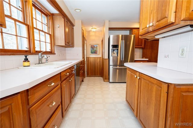 62 Parkside Avenue, Hamburg, NY 14075