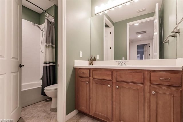 1375 Artesia DR E 503, Naples, FL 34113