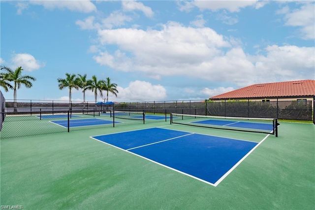 1375 Artesia DR E 503, Naples, FL 34113