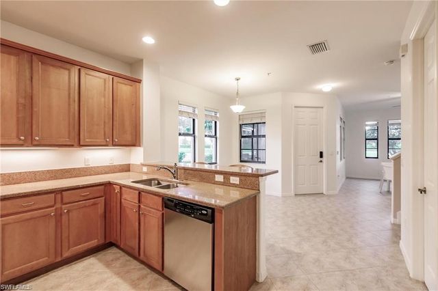 1375 Artesia DR E 503, Naples, FL 34113