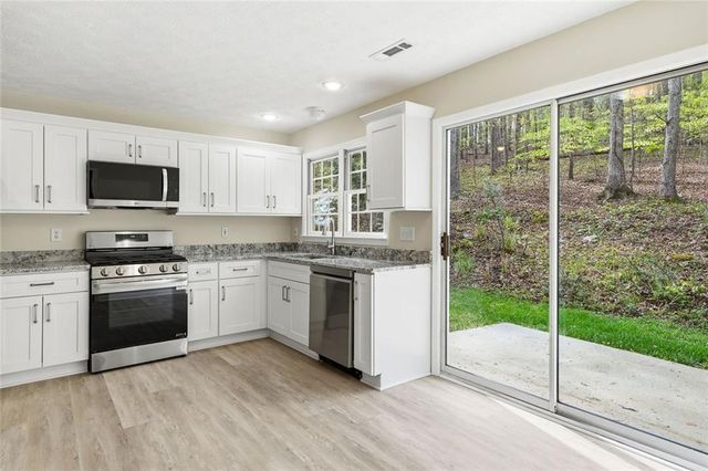 45 Warp Drive, Dawsonville, GA 30534