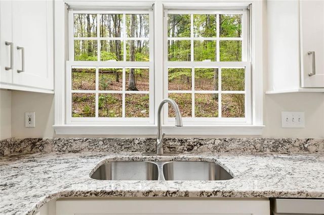 45 Warp Drive, Dawsonville, GA 30534