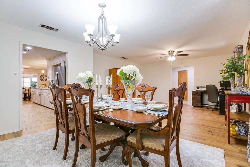 Image 5 of property listing at 2725 Alta Vista Lane, San Angelo, TX 76904
