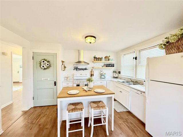 119 E 12th Street A, Hermann, MO 65041