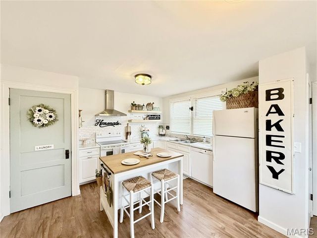 119 E 12th Street A, Hermann, MO 65041