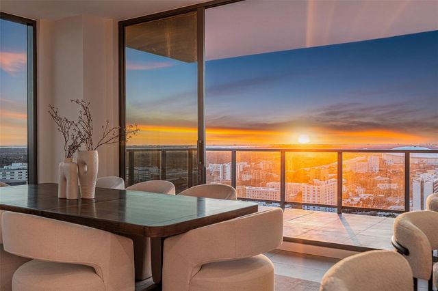 275 1ST AVE S 2706, St Petersburg, FL 33701