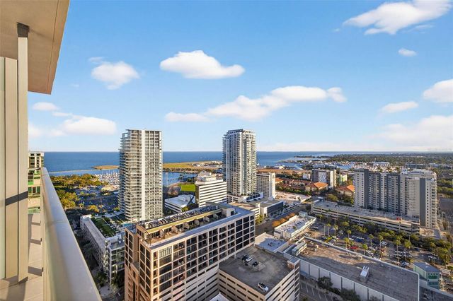 275 1ST AVE S 2706, St Petersburg, FL 33701